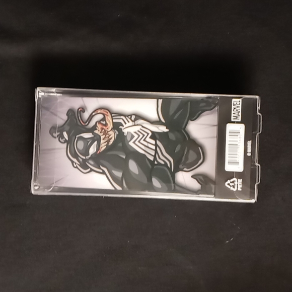 FIGPIN - Picture 2 of 4